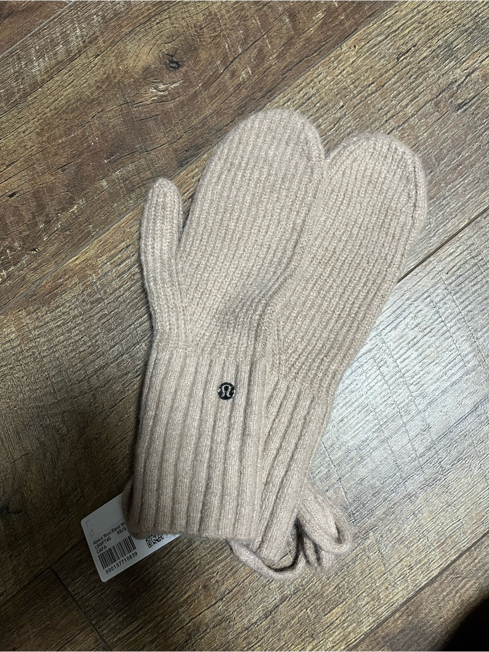 lululemon athletica Alpaca Wool Blend Mittens